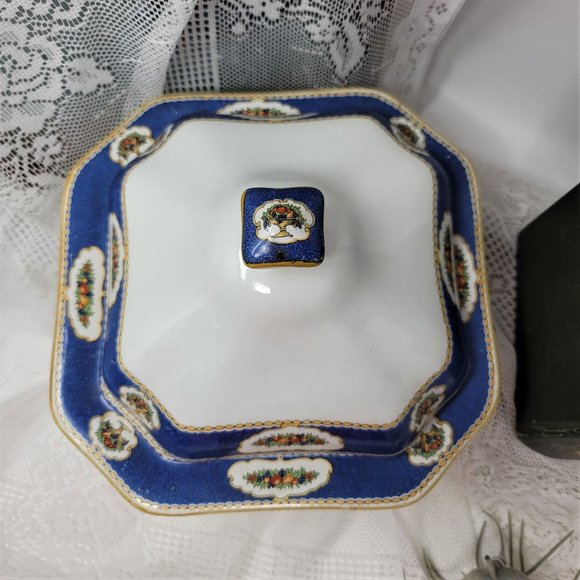 Wyott Son & Co Harvest #1613 Covered Dish - Picture 8 of 9